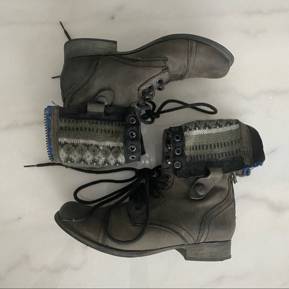 Steve Madden CHAARGER Fold Over Leather Combat Boots Troopa BLUE